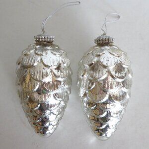 NEW 6.5” CHRISTMAS GERMAN KUGEL STYLE SILVER PINECONE GLASS ORNAMENT SET